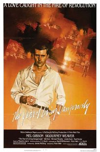 دانلود فیلم The Year of Living Dangerously 198251713-1488639851