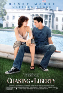 دانلود فیلم Chasing Liberty 2004394442-1391973505
