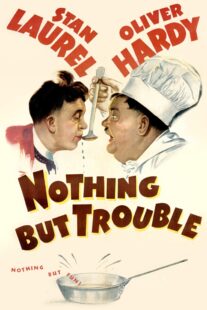 دانلود فیلم Nothing But Trouble 1944404817-76836589