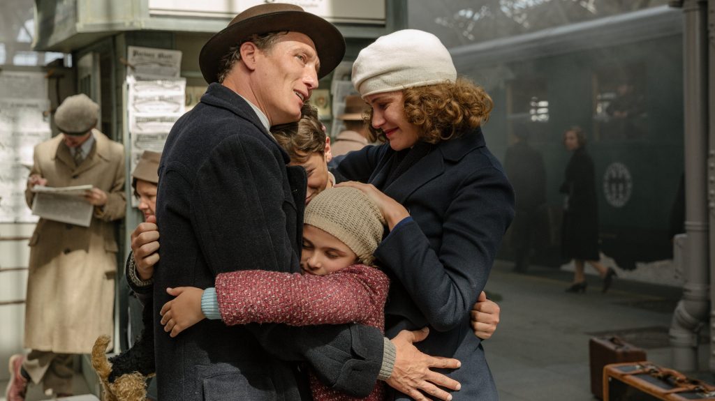 دانلود فیلم When Hitler Stole Pink Rabbit 2019