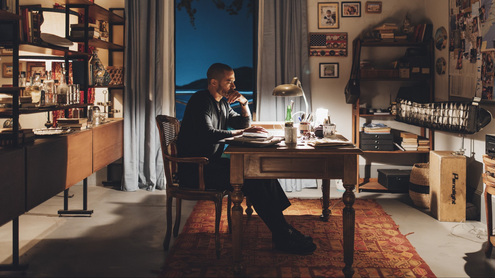 دانلود سریال Hotel Costiera