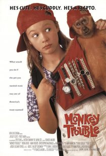 دانلود فیلم Monkey Trouble 1994439841-1313220798