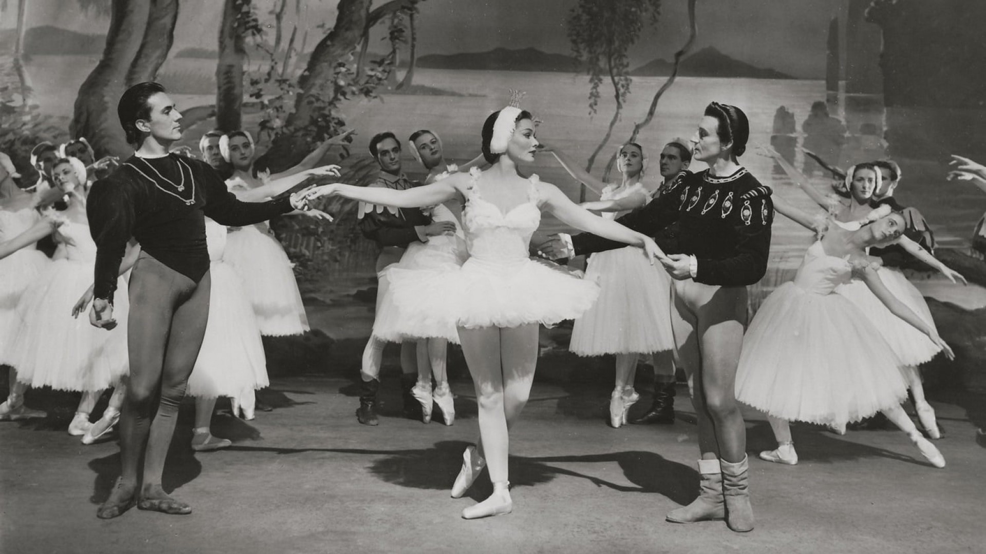 دانلود فیلم Never Let Me Go 1953