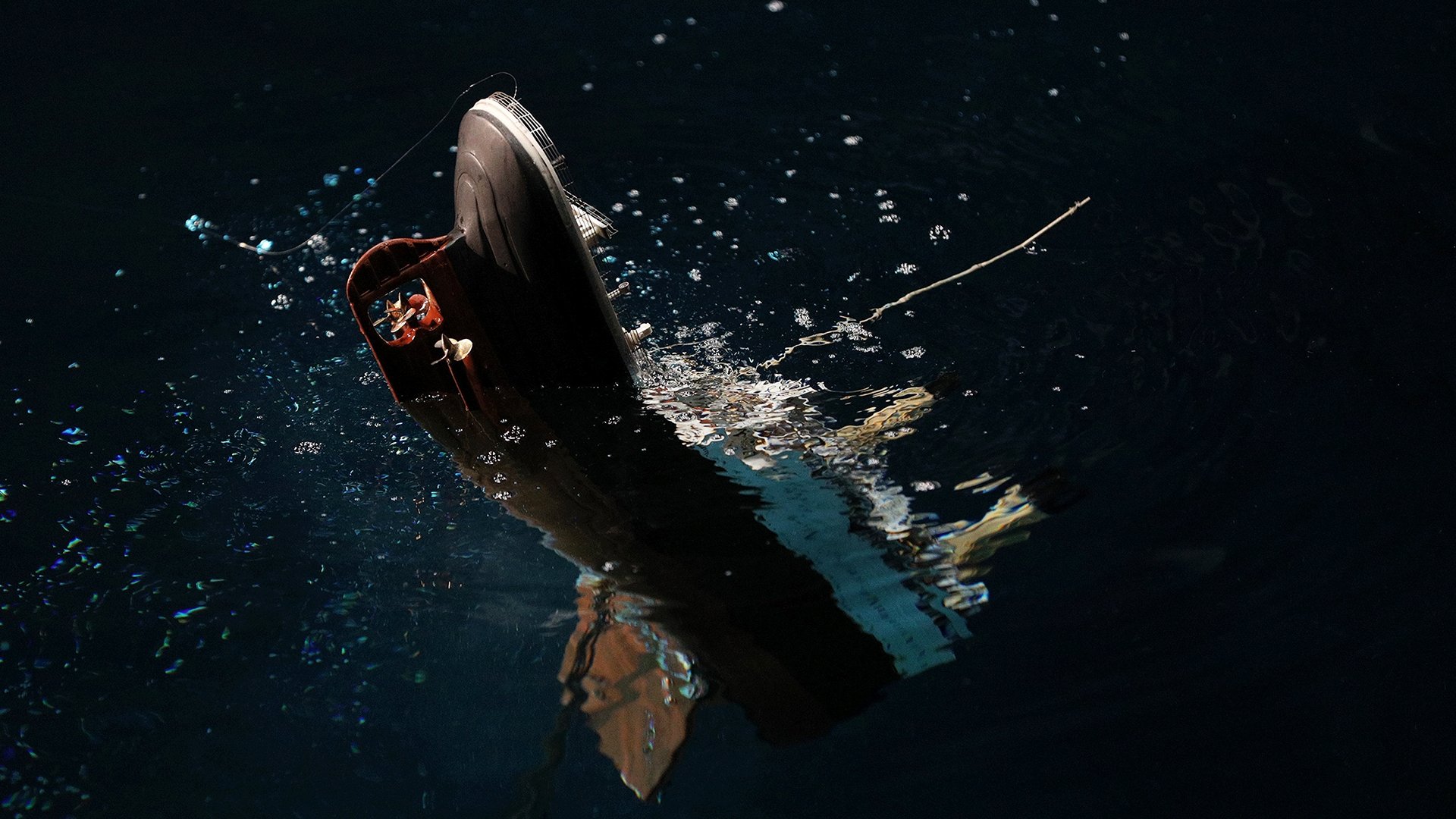 دانلود مستند Titanic: 20 Years Later with James Cameron 2017